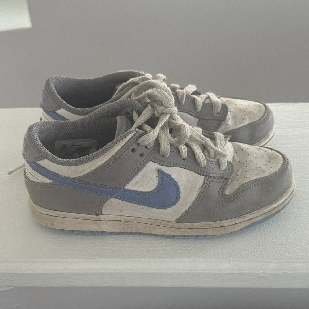 Nike Kids Sneakers in Gray and Blue